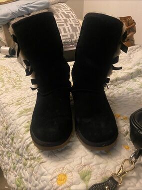 Koolaburra by UUG Black Suede Mid-Calf Bow Booties